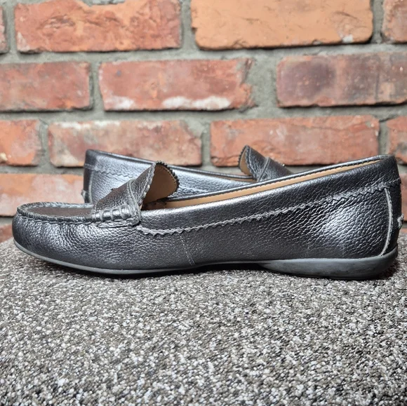 Coach Odette Metallic Pebbled Leather Loafers Size 7.5B Gunmetal Driving Shoes - Picture 5 of 11